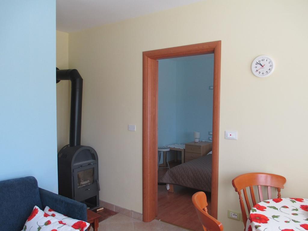 Apartment Julija 1 Fužine Camera foto